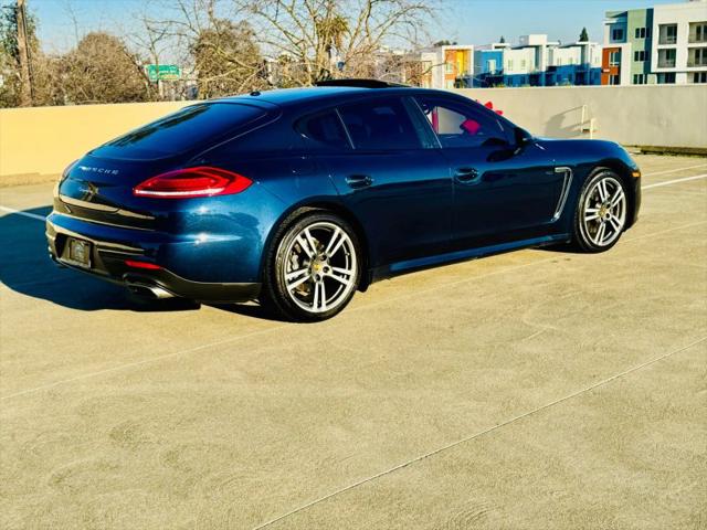 2016 Porsche Panamera Edition
