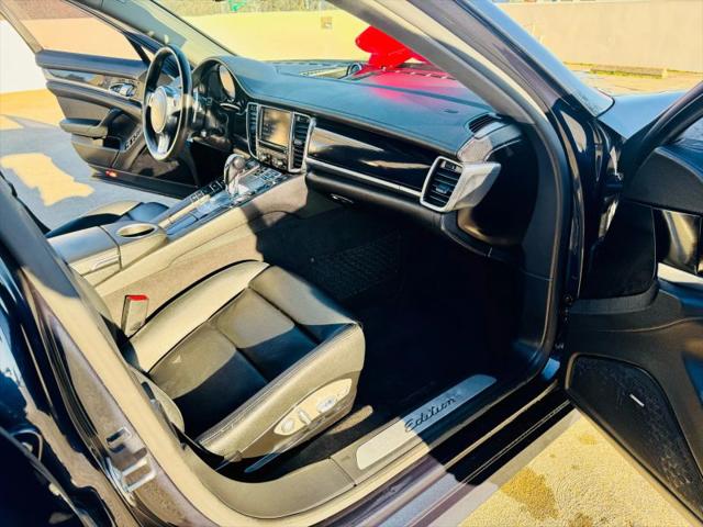 2016 Porsche Panamera Edition