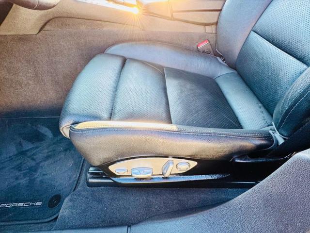 2016 Porsche Panamera Edition
