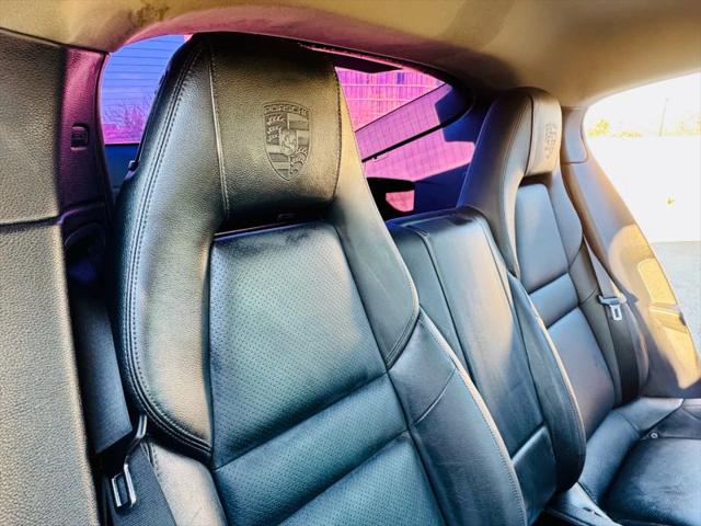 2016 Porsche Panamera Edition