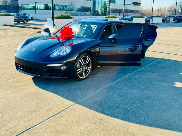 2016 Porsche Panamera Edition