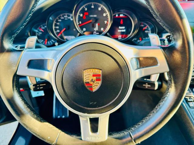 2016 Porsche Panamera Edition