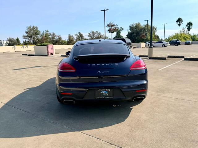 2016 Porsche Panamera 4