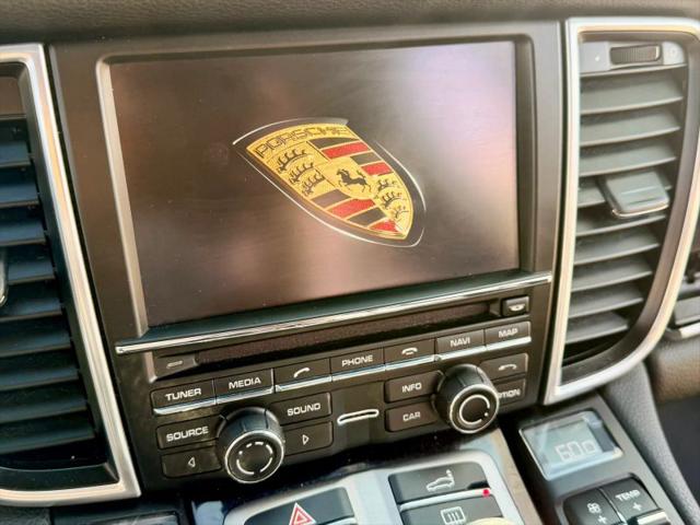 2016 Porsche Panamera 4