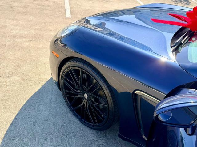 2016 Porsche Panamera 4
