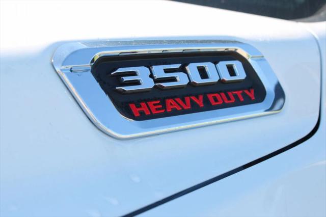 2026 Ram 3500 Tradesman Crew Cab 4x4 8' Box