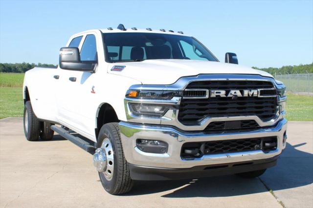 2026 Ram 3500 Tradesman Crew Cab 4x4 8' Box