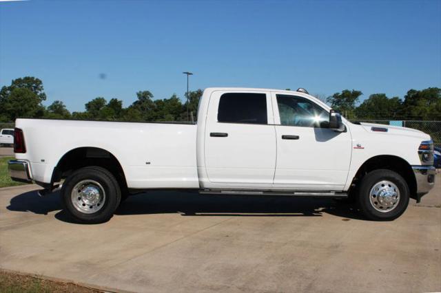 2026 Ram 3500 Tradesman Crew Cab 4x4 8' Box