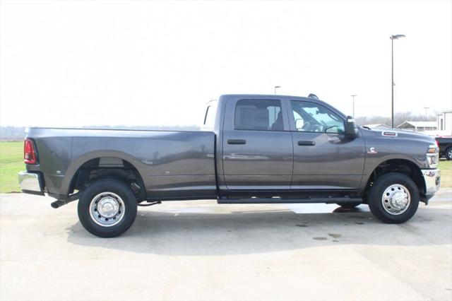 2026 Ram 3500 Tradesman Crew Cab 4x4 8' Box