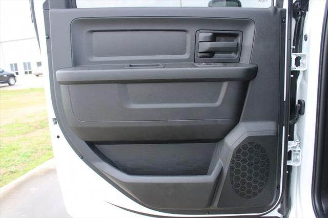 2026 Ram 3500 Tradesman Crew Cab 4x4 8' Box