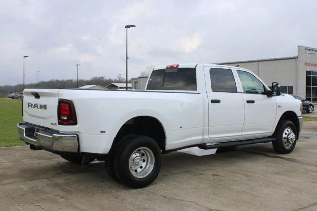 2026 Ram 3500 Tradesman Crew Cab 4x4 8' Box