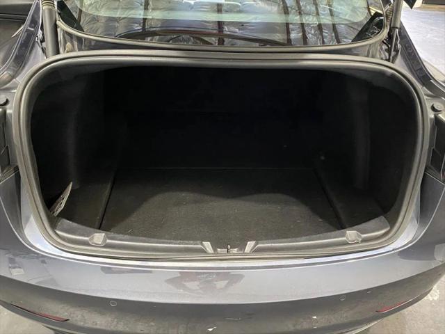 2021 Tesla Model 3 Standard Range Plus Rear-Wheel Drive