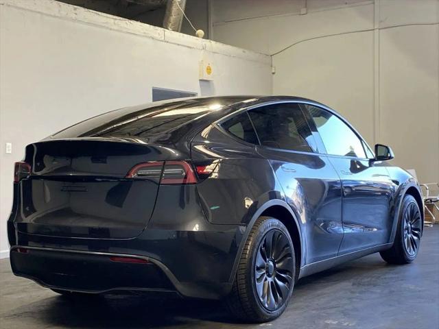 2024 Tesla Model Y Long Range Single Motor Rear-Wheel Drive