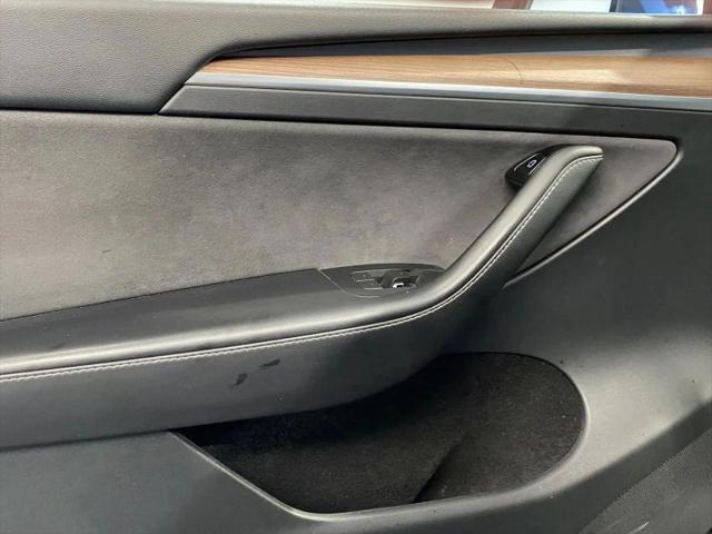 2024 Tesla Model Y Long Range Single Motor Rear-Wheel Drive