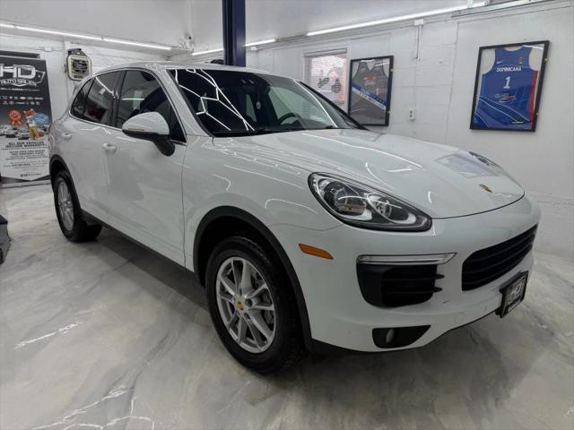2016 Porsche Cayenne Base