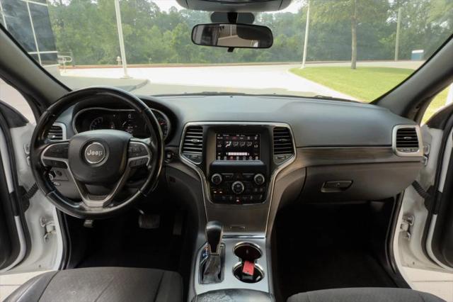 2020 Jeep Grand Cherokee Laredo E 4x4