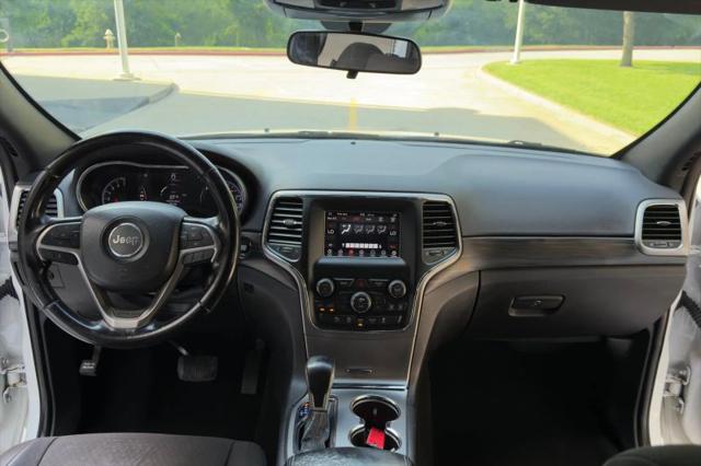 2020 Jeep Grand Cherokee Laredo E 4x4