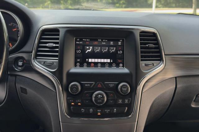 2020 Jeep Grand Cherokee Laredo E 4x4