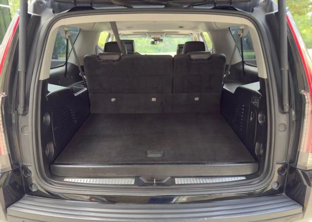 2019 Cadillac Escalade ESV Luxury