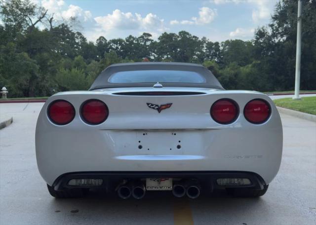 2005 Chevrolet Corvette Base