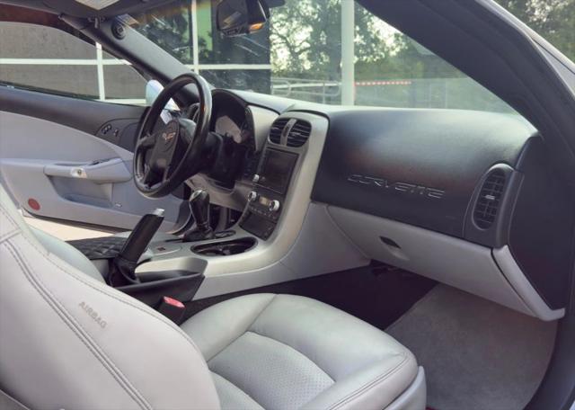 2005 Chevrolet Corvette Base