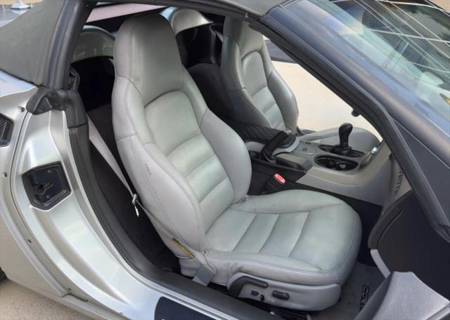 2005 Chevrolet Corvette Base