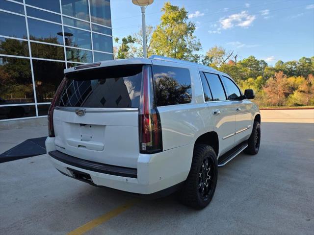 2017 Cadillac Escalade Luxury