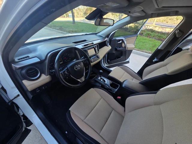 2017 Toyota RAV4 XLE