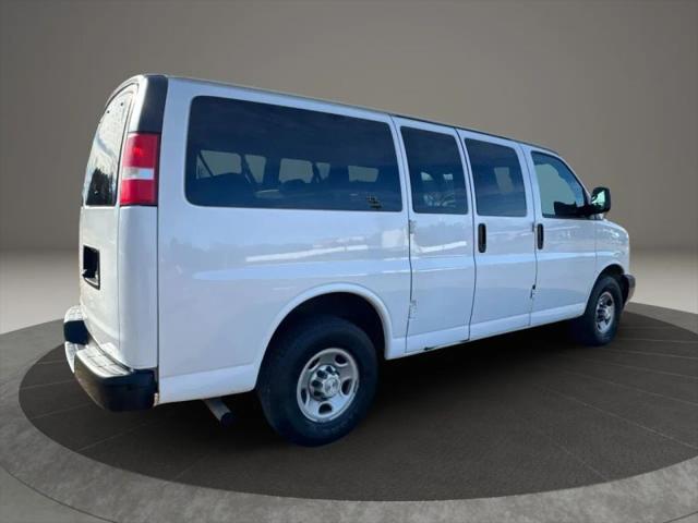 2019 Chevrolet Express LS