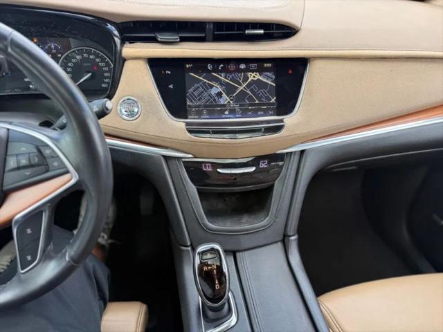 2017 Cadillac XT5 Platinum