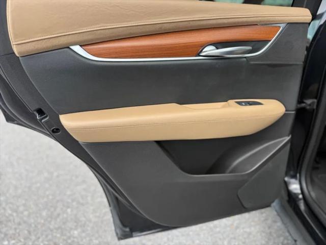 2017 Cadillac XT5 Platinum