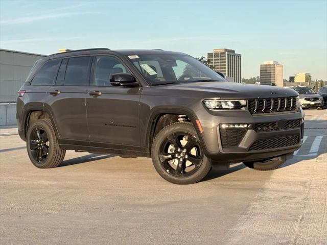 2026 Jeep Grand Cherokee Limited 4x4 for sale in Van Nuys, CA