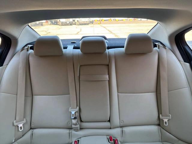 2015 INFINITI Q50 Premium
