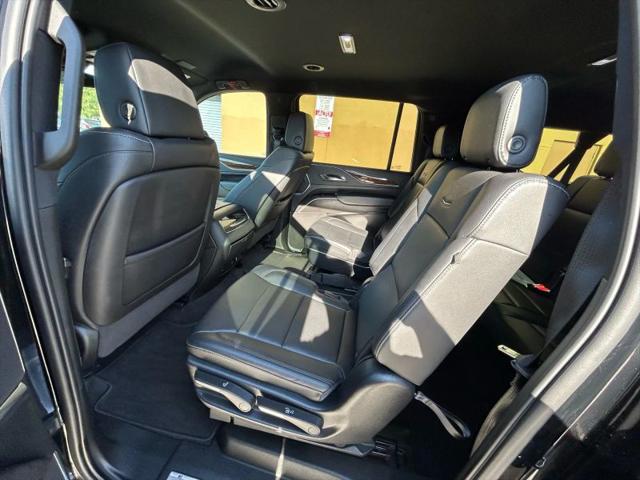 2022 Cadillac Escalade ESV 4WD Luxury