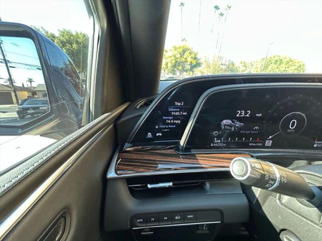 2022 Cadillac Escalade ESV 4WD Luxury