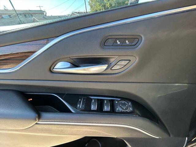 2022 Cadillac Escalade ESV 4WD Luxury
