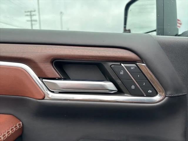 2024 GMC Sierra 3500HD Denali Ultimate