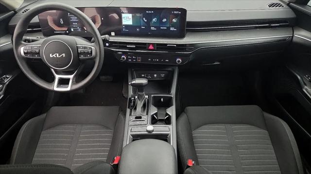 2025 Kia K5 LXS