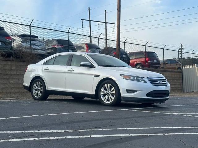 2011 Ford Taurus SEL