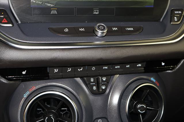 2025 Chevrolet Blazer AWD 2LT
