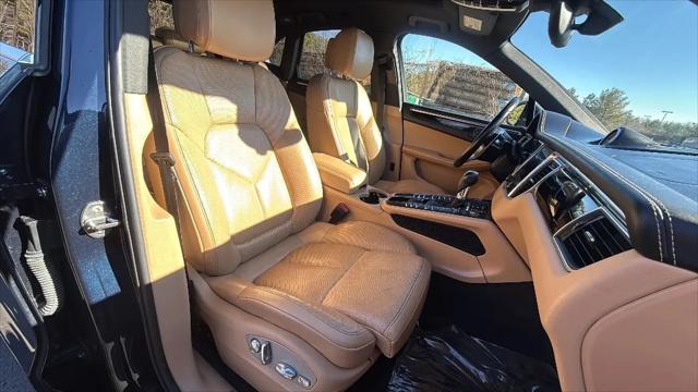 2017 Porsche Macan S