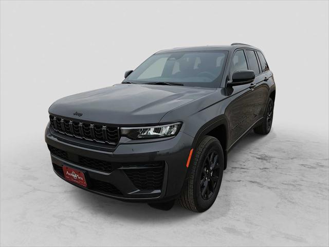 2026 Jeep Grand Cherokee Laredo Altitude for sale in San Angelo, TX