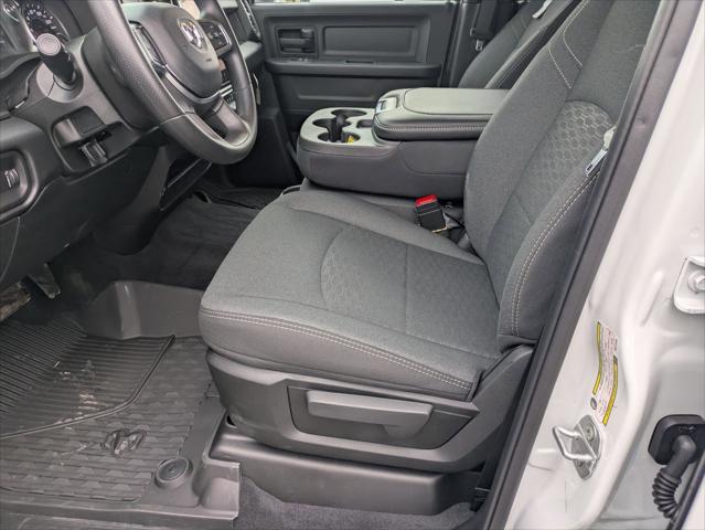 2026 Ram 3500 Tradesman Crew Cab 4x4 8' Box