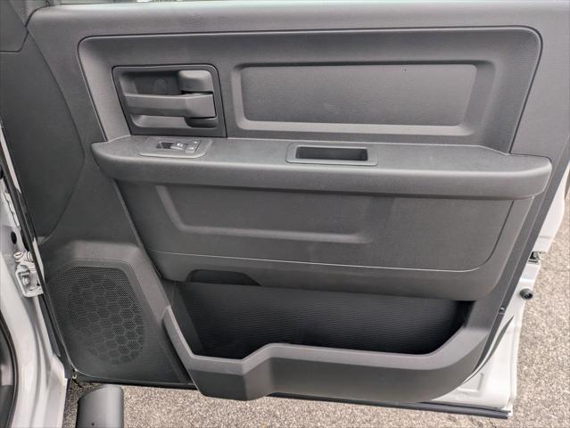 2026 Ram 3500 Tradesman Crew Cab 4x4 8' Box