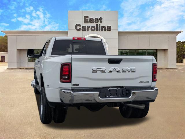 2026 Ram 3500 Tradesman Crew Cab 4x4 8' Box