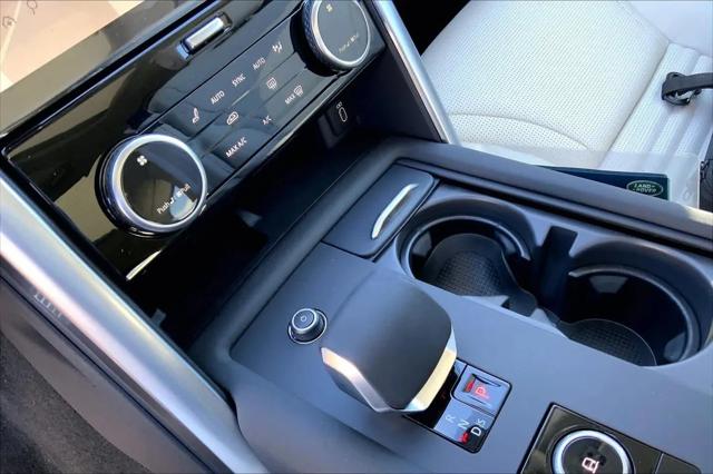 2026 Land Rover Discovery Gemini Edition