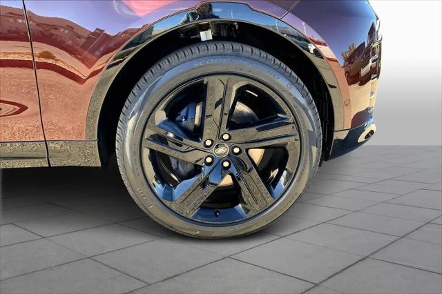 2026 Land Rover Discovery Gemini Edition