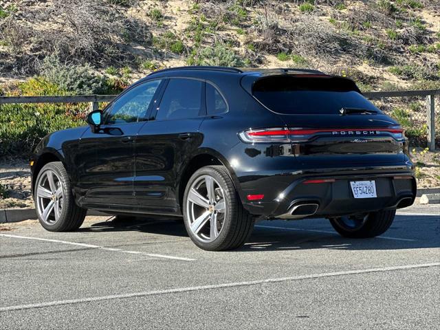 2025 Porsche Macan AWD