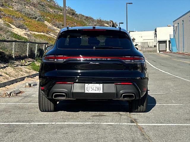 2025 Porsche Macan AWD