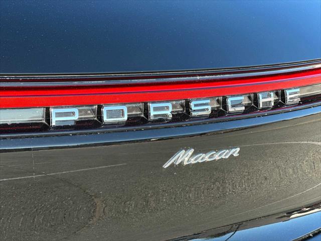 2025 Porsche Macan AWD
